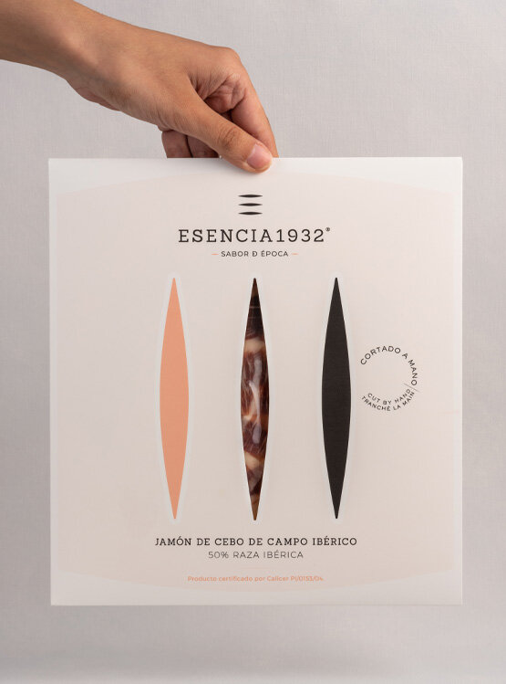 Ibérico Cebo de Campo Ham – hand carved